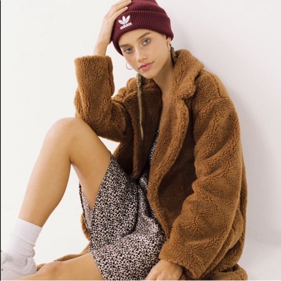 NWOT Urban Outfitters Cognac Brown long teddy coat - Picture 9 of 16
